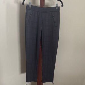 Women's Charcoal/Maroon Pattern Leggings